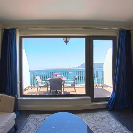 Hotel Northdoor 4*
